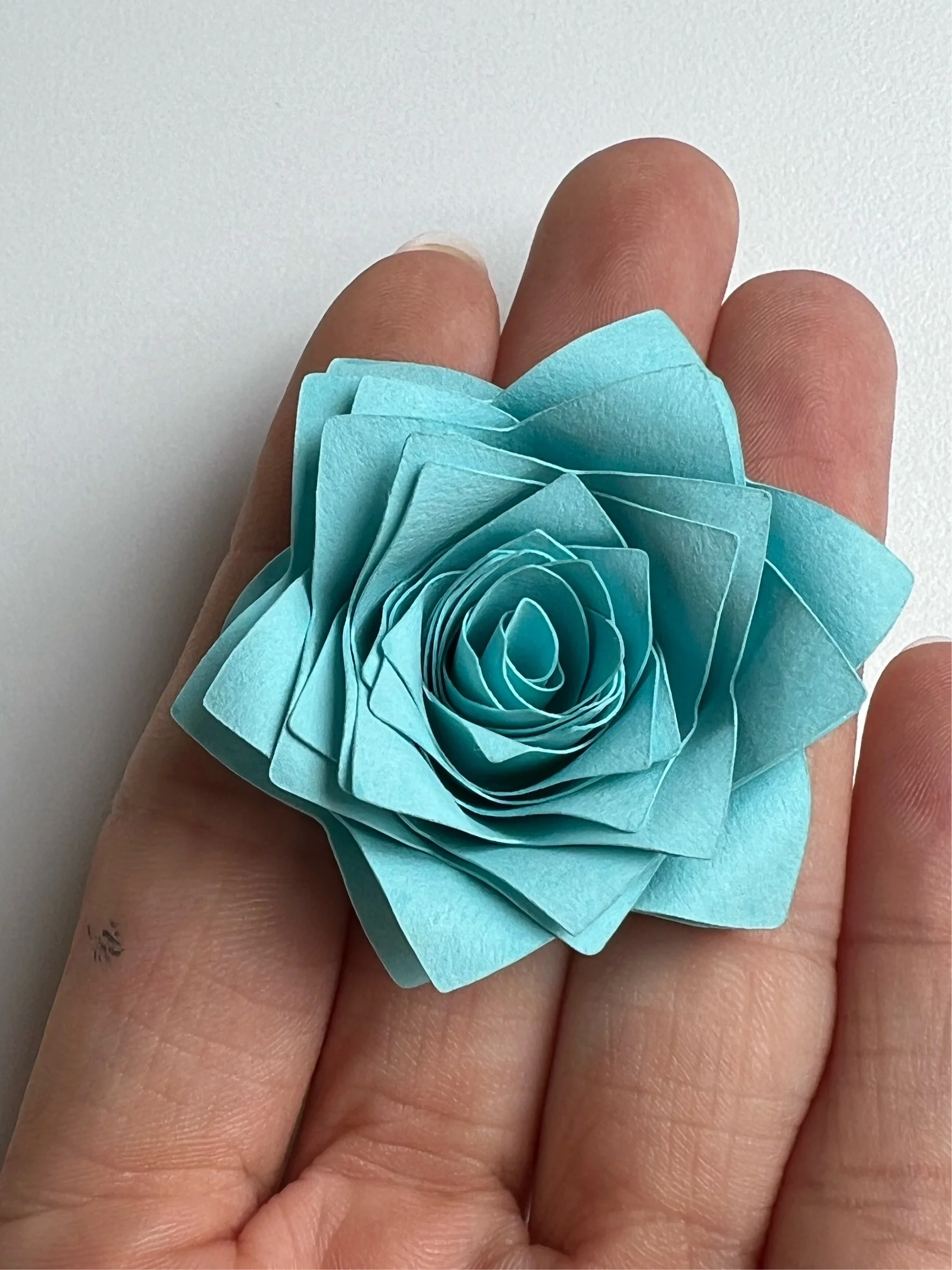 Blume Lilly SVG - Image 2